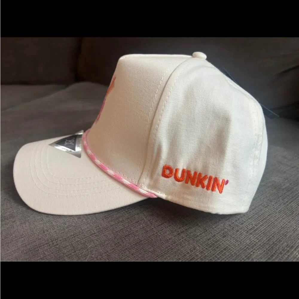NWT Dunkin' x Cape Cod Beach Crab Novelty Baseball Hat Cap White Pink Summer